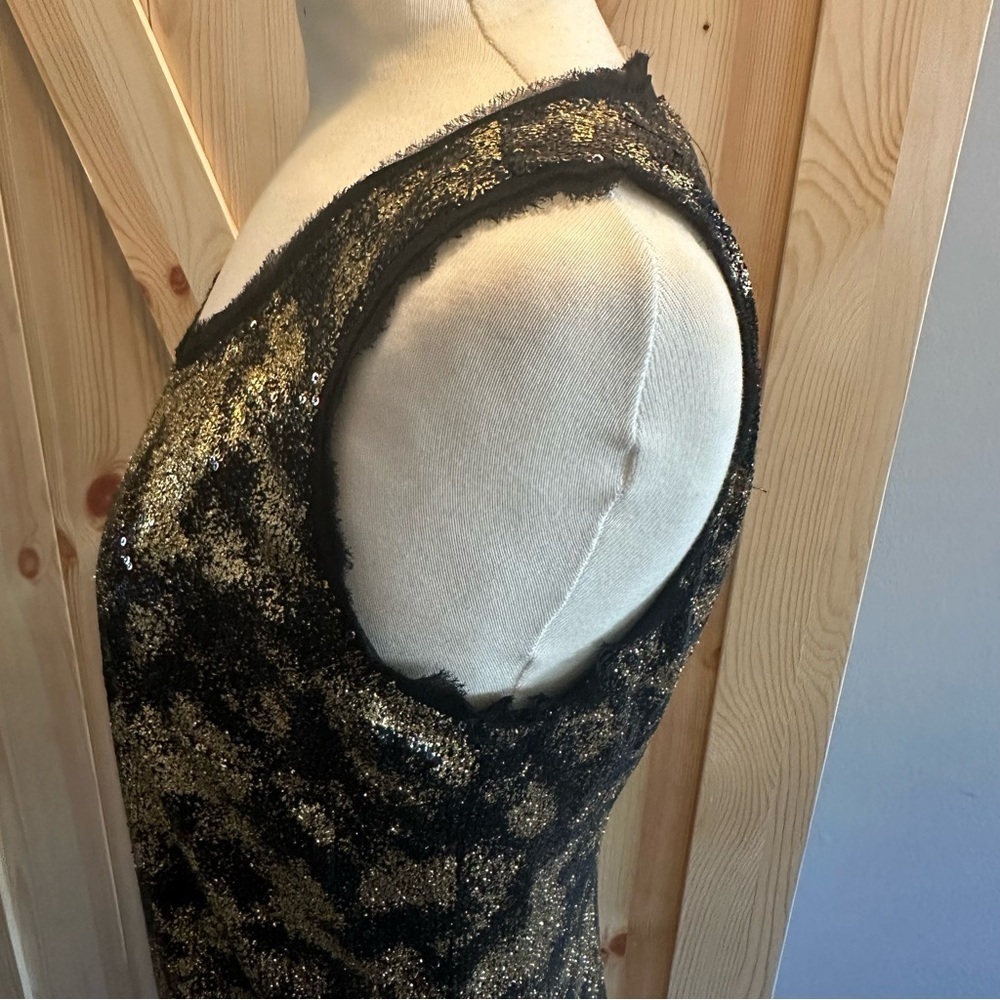 **CLOSET CLEAR OUT** Michael Kors Sequin Shift Dress- Size M - Picture 5 of 7